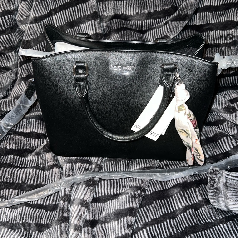 NWT Nine West Purse